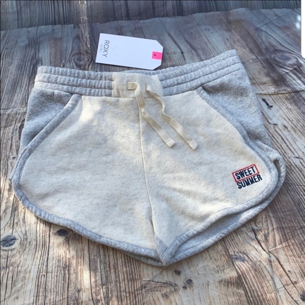 🌵 Roxy girls track shorts 🌵